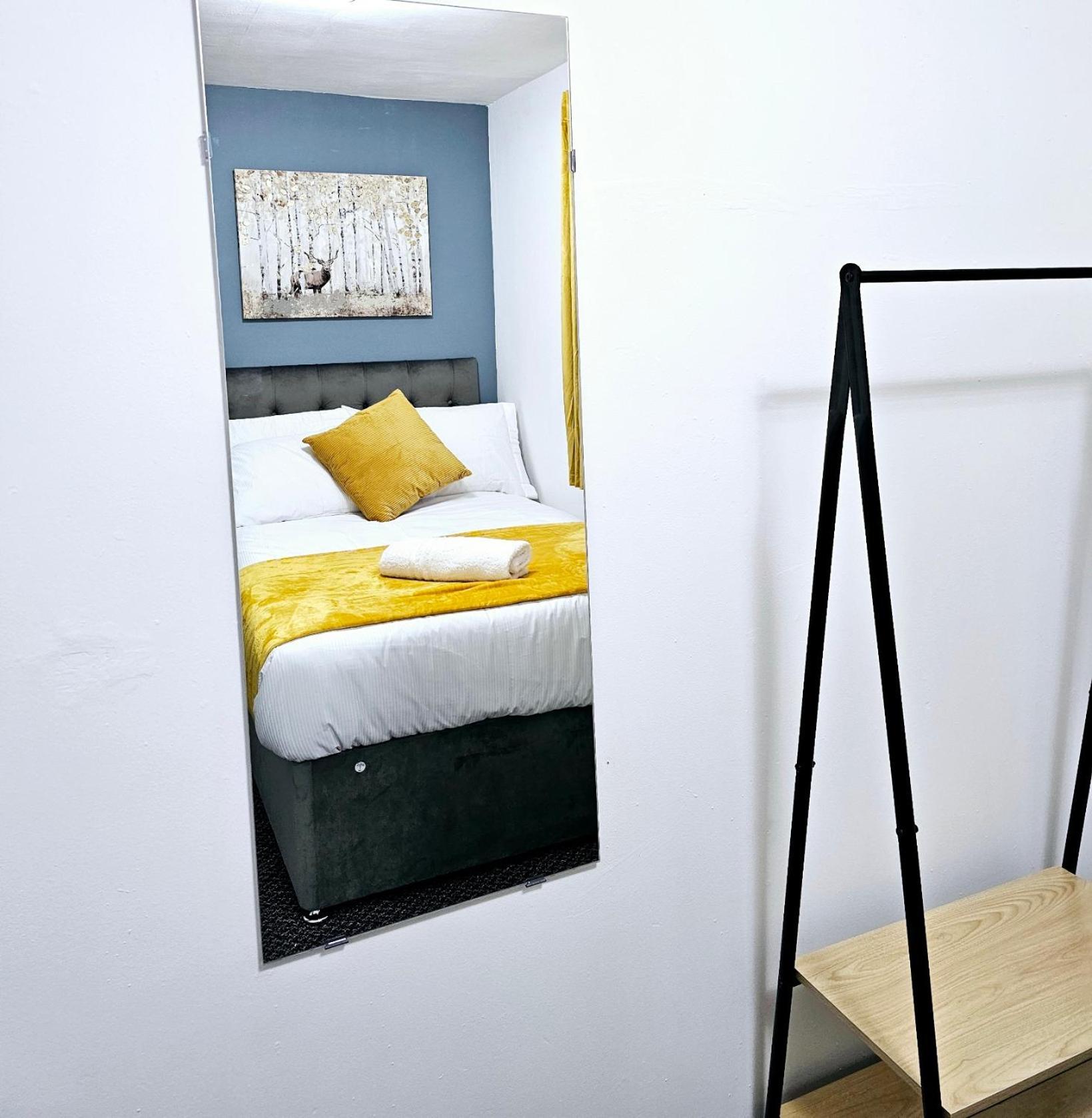 Lushstay Telford - Families, Contractors & Group Of Friends, Long Term Stay Bagian luar foto