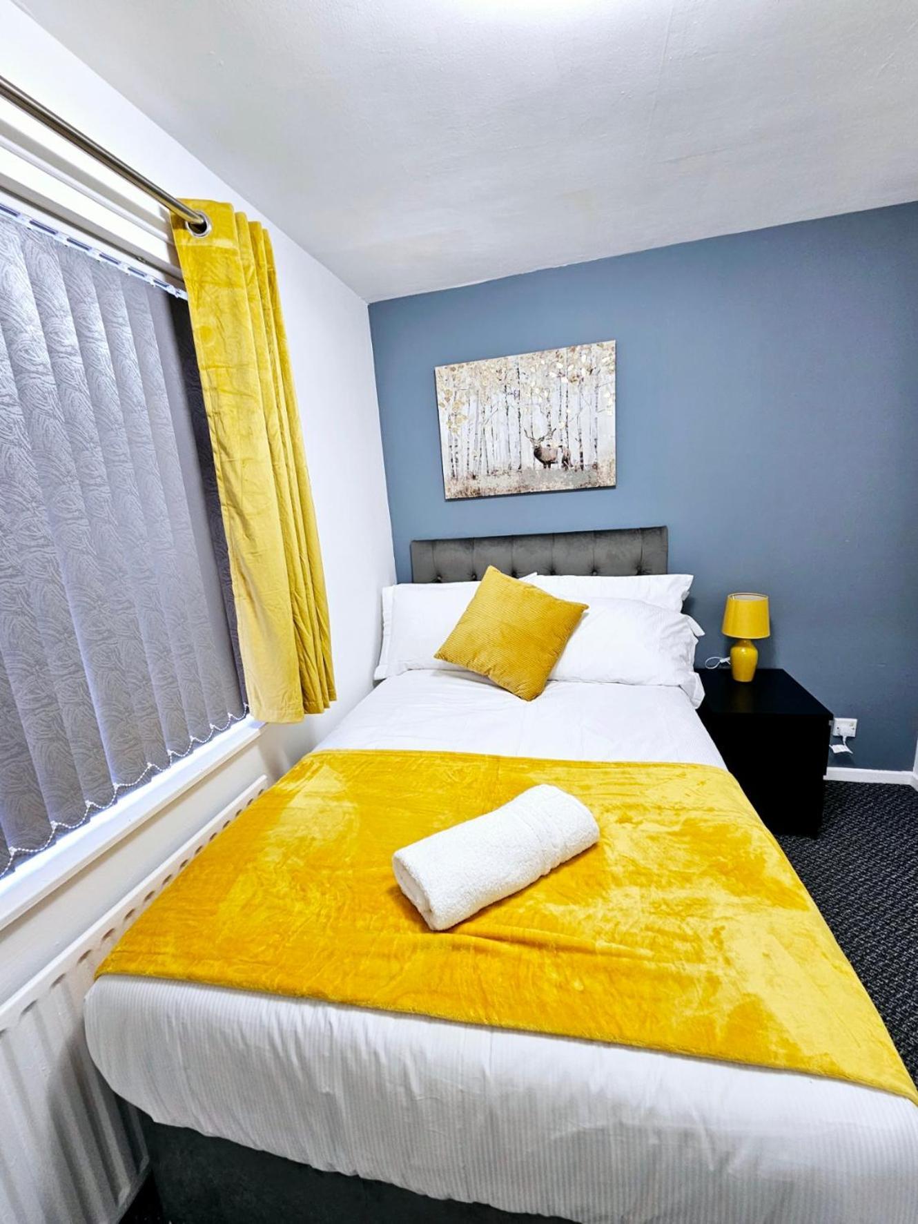 Lushstay Telford - Families, Contractors & Group Of Friends, Long Term Stay Bagian luar foto
